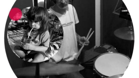 Drumming-con-Di-Bella™-–-Percussion-Coach-Institute